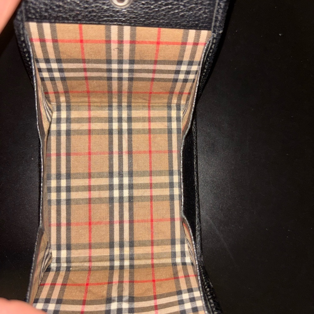 Authentic Vintage Burberry Square Coin Purse - Picture 4 of 6